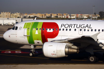 TAP AIR PORTUGAL AIRBUS A319 LIS RF 5K5A5476.jpg