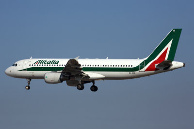 ALITALIA AIRBUS A320 BCN RF 5K5A8475.jpg