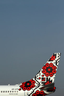 UTAIR BOEING 737 800 AYT RF IMG_9266.jpg