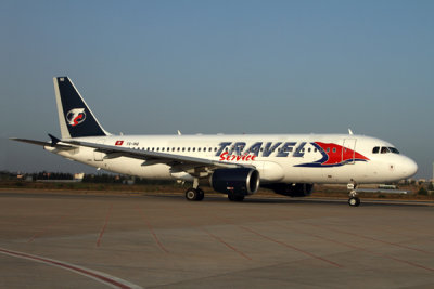 TRAVEL SERVICE AIRBUS A320 AYT RF IMG_9397.jpg