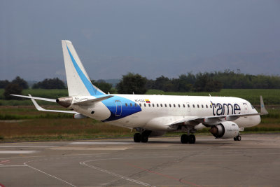 TAME EMBRAER 190 CLO RF 5K5A3709.jpg