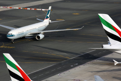 CATHAY PACIFIC EMIRATES AIRCRAFT DXB RF 5K5A5013.jpg