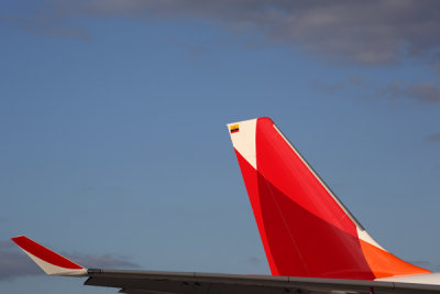 AVIANCA CARGO AIRBUS A330F LAX RF 5K5A4230.jpg