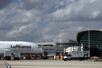LUFTHANSA AIRBUS A380 MIA RF 5K5A4149.jpg