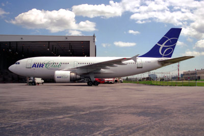 AIR CLUB AIRBUS A310 300 YYZ RF 906 9.jpg