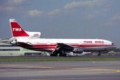 TWA  LOCKHEED L1011 50 JFK RF 916 3.jpg