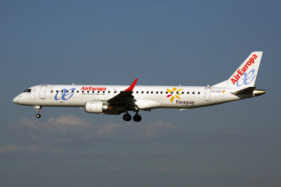 AIR EUROPA EMBRAER 190 LIS RF 5K5A8547.jpg