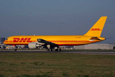 DHL BOEING 757 200F LIS RF 5K5A8653.jpg