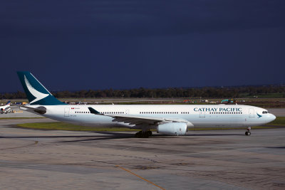 CATHAY PACIFIC AIRBUS A330 300 MEL RF 5K5A9438.jpg