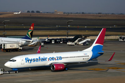 FLY SAFAIR BOEING 737 800 JNB RF 5K5A9838.jpg