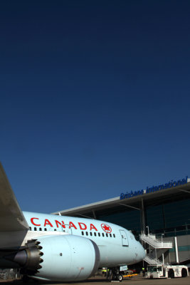 AIR CANADA BOEING 787 8 BNE RF IMG_1315.jpg