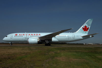 AIR CANADA BOEING 787 8 BNE RF IMG_1357.jpg