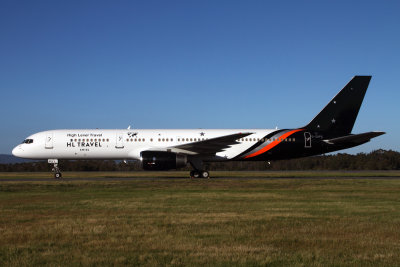 TITAN BOEING 757 200 HBA RF.jpg