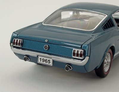 DM 65 Mustang Fastback