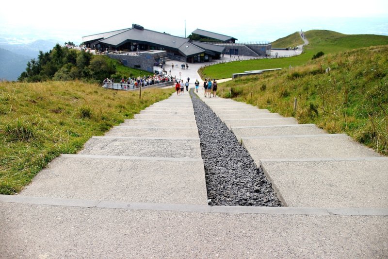 The steps Puy De Dme