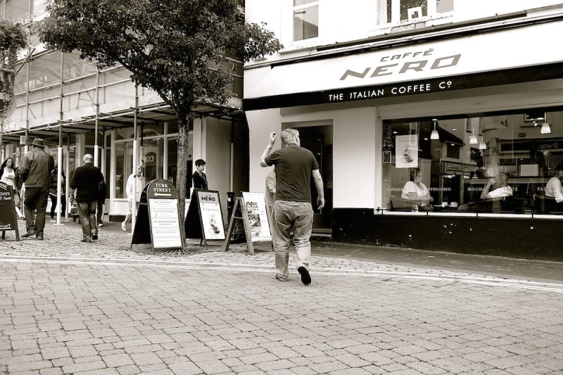 Ray & Cafe Nero