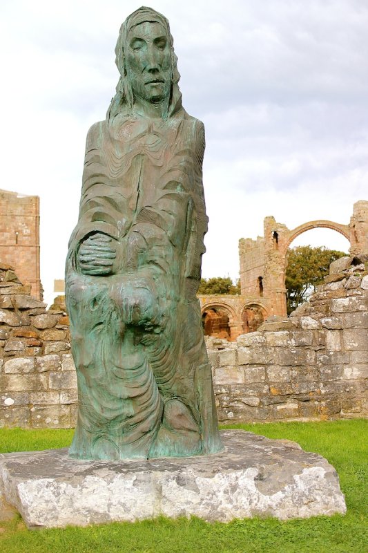 Statue of St Cuthbert by Fenwick Lawson
