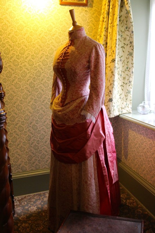 Replica Gown worn by the Princess of Wales 1884, later Queen Alexandra