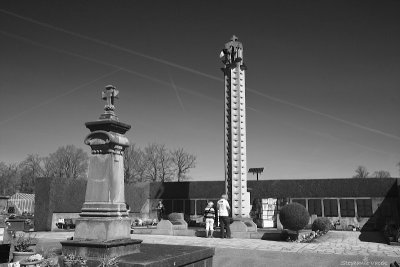 19 - Ossuary memorial column