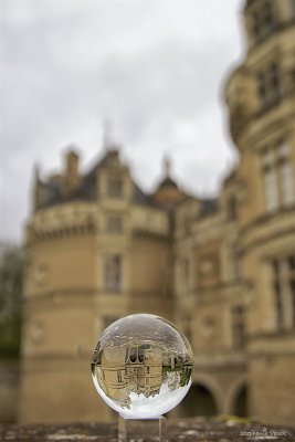 Chateau du Lude through the looking glass