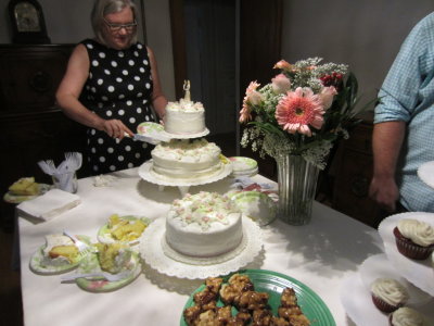 On Sep 26, we attended Otis and Alfreda's 60th wedding anniversary party hosted by Freddie and Boo.