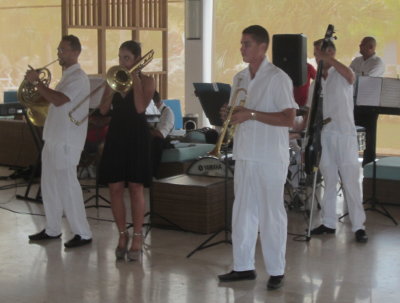 Musicians in the lobby
at Jardines del Rey resort, Cayo Coco, Cuba