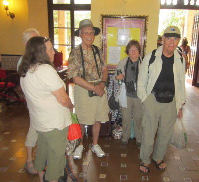 Waiting in the lobby of the Hotel Nacional
Renee, Bob, Mary and Lou
March 25, 2016