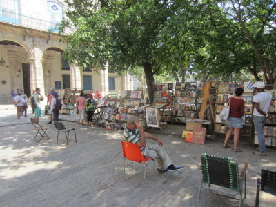 Vendors selling books and photos in Plaza de Armas
Old Havana, Cuba
March 26, 2016