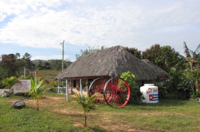 Cultural center
near Cueva de los Portales, Cuba