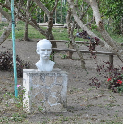 Bust of Jose Marti at the pig farm, one of several we saw in our travels.