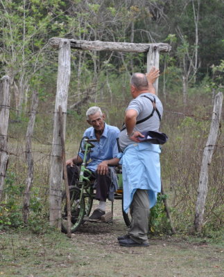 Paulino talks with the resident on the land we were birding.
He is the brother of our local guide Orlando.
He worked at the refuge before being injured in a fall from a ladder while checking bird nests.