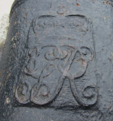 Inscription on cannon