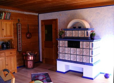 Ceramic stove in dining room.jpg