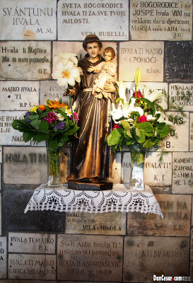 Kamenita vrata (Stone Gate) is treated as a Holy Shrine. 