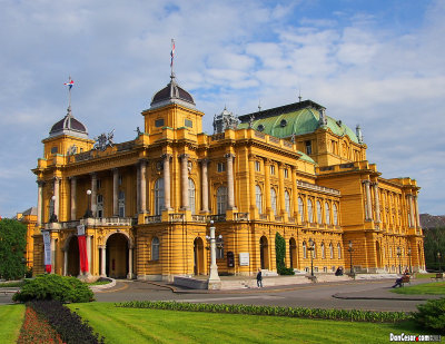 National Theater 