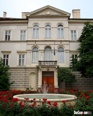 Hrvatski Institut Za Povijest ( Croatian Institute of History) 