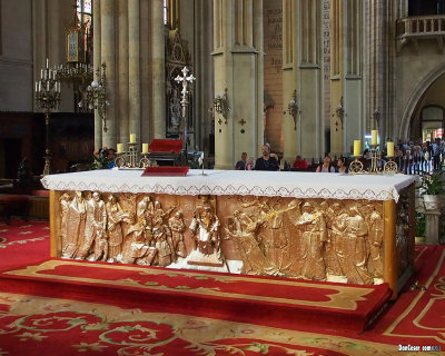 Alter in National Cathedral 