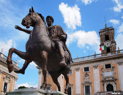Equestrian Statue of Marcus Aurelius (replica) on Capitoline Hill. 