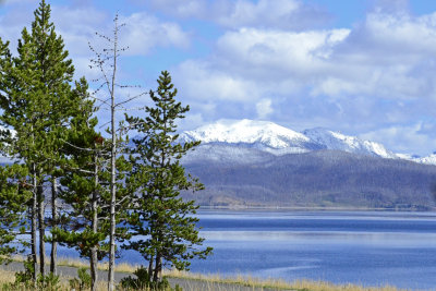 Absaroka Range beyond Lake Yellowstone