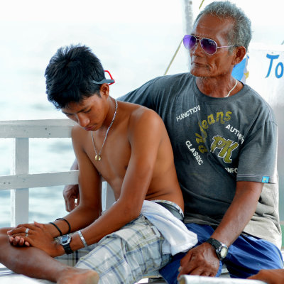Banca boatmen, from Maya to Malapascua DSC_8513.JPG