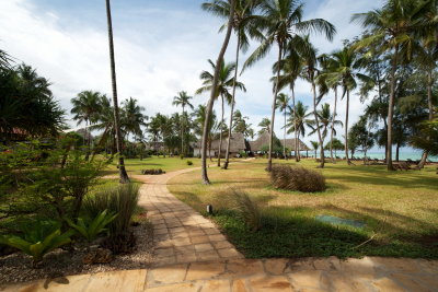 The Bluebay Beach Resort. The quietest and nicest hotel on the Kiwenga beach. Not the most luxurious, but by far the nicest. Go there it's just a treat. The garden and hotel have just been fully refurbished.