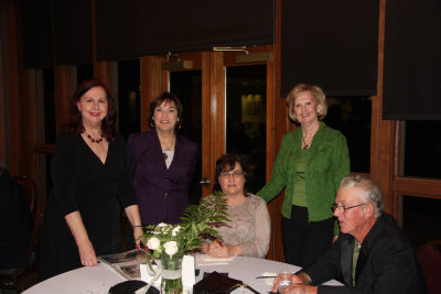 Adrienne, Gwen, Cherie, Coleen and Allen Hoyt