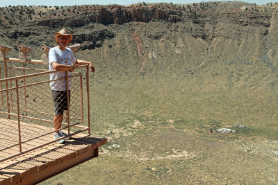 No fear of heights - at Meteor Crater, AZ