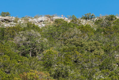 LM2012-8905.jpg