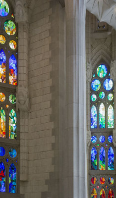 Gaudi: Sagrada Familia (Barcelona)