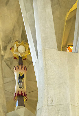 Gaudi: Sagrada Familia (Barcelona)