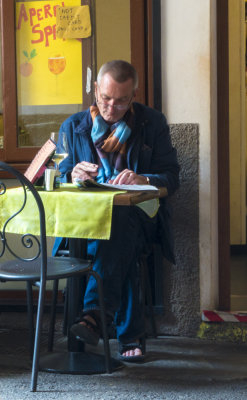 155_early_breakfast_Cinque_Terre.jpg