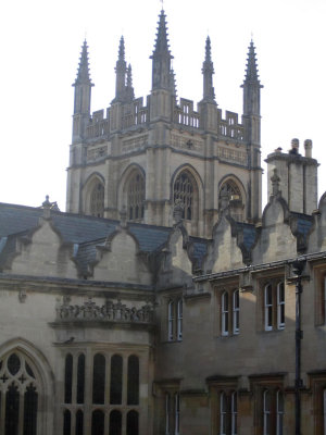 2011 Oxford Oriel College NW.jpg