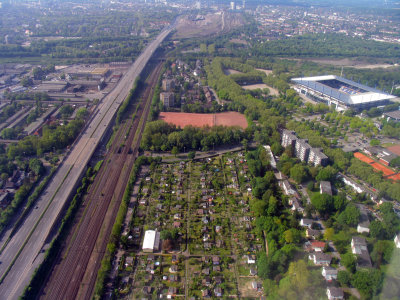 Duisburg mit A59 und MSV-Arena 02.jpg