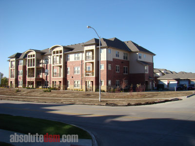 Oct_2013_Broadmoor Apartments1.jpg